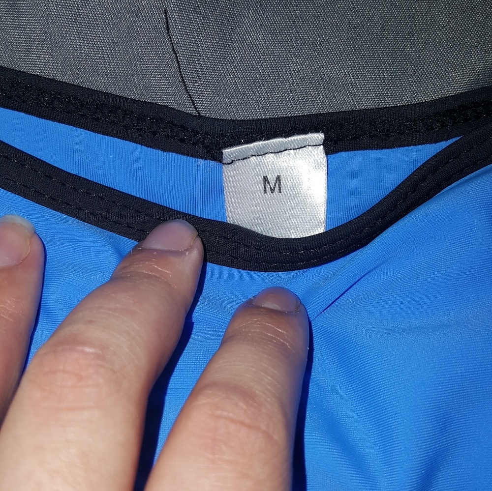 Color blocked bikini - Picture 2 of 2